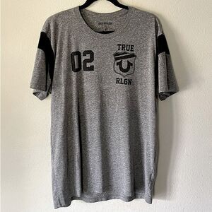 True Religion Mens Distressed Ultra-soft Short-Sleeve Tee. Size Xl.